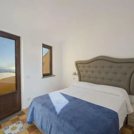 Sleeps 10 Air Con Wifi *
