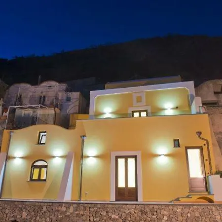 Sleeps 10 Air Con Wifi